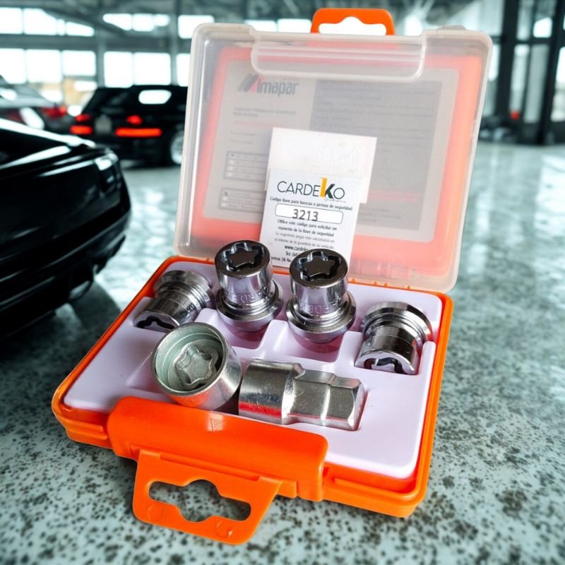 Juego de pernos de seguridad para carro con llave única – Bogotá
